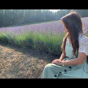 Meet your Posher, Julie